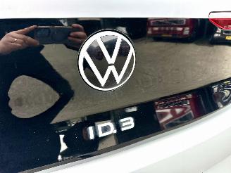 Volkswagen ID.3 58kWh 204pk aut First Plus - nap - navi - cam - keyless - 19 inch - stuurverw - front + line assist - sfeerverl picture 77