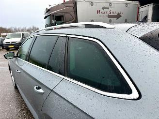 Skoda Superb 2.0 TDI 150pk 6-bak euro.6 Style Bus - nap - navi - camera - front + side + park assist - keyless entry + start picture 96