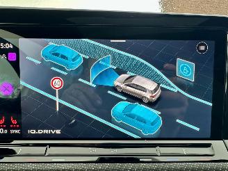 Volkswagen Golf 1.5 eTSI aut + f1 162pk R-Line - pano - hud - keyless - virtual - front + line + side + park assist picture 34