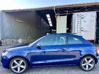 Voiture accidenté Audi A1 1.2 TFSI Turbo ProLine Sport - pano - xenon - navi - stoelverw - clima - pdc v+a - 17 inch lmv 2012/9
