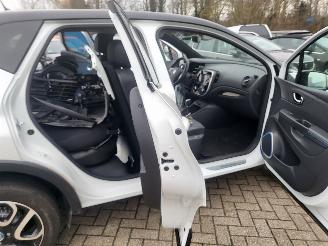 Renault Captur AUTOMAAT 24000 KM UNIEK Captur 1.2 TCe Wave picture 17