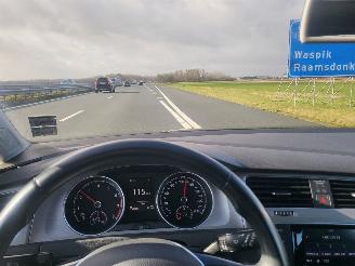 Damaged car Volkswagen Golf Golf VII 1.2 TSI Comfortline 105 PK 6 BAK rijdbaar 2014/12