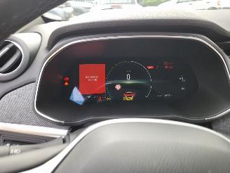 Unfallwagen Renault Zoé incl accu INTENSE  51 KW met CCS lader  8000 km GEEN SCHADE technisch probleem 2020/6
