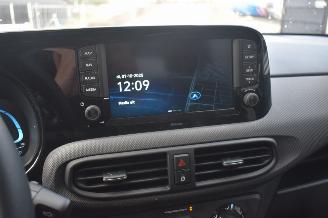 Hyundai I-10 1.0 Comfort 63Pk *Navi/Clima/Camera picture 16