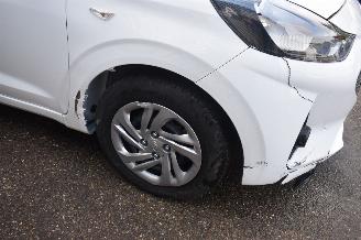 Hyundai I-10 1.0 Comfort 63Pk *Navi/Clima/Camera picture 21