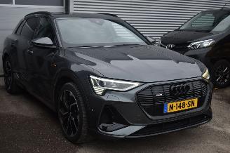 Audi E-tron 55 Quattro S Edition *NAvi/Clima/Camera/Stoelverwarming picture 2