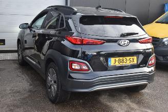 Hyundai Kona 64Kwh EV Fashion 204Pk SOH 100% 3Fase *Navi/Clima/Camera/Schuifdak picture 3