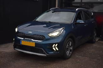 skadebil auto Kia Niro 1.6 GDi Hybrid Executiveline 105Pk *Navi/clima/Camera/Leder/Stoelverwarming 2020/10