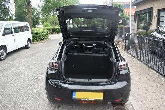 Peugeot 208 1.2 GT Puretech 101Pk *Navi/Clima/Camera picture 13