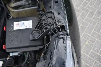 Peugeot 208 1.2 GT Puretech 101Pk *Navi/Clima/Camera picture 17