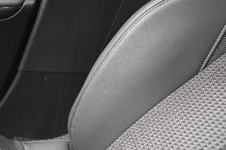 Peugeot 208 1.2 GT Puretech 101Pk *Navi/Clima/Camera picture 23