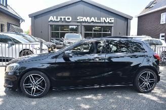 Unfallwagen Mercedes A-klasse 1.6 180 Ambition AMG Line 122Pk *Navi/Clima/Panorama/Xenon 2015/3