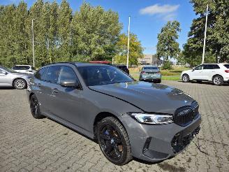  BMW 3-serie 330e TOURING / M-SPORT / PANO / HEAD UPP / DRAVITGRAU 2023/9