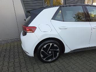 Volkswagen ID.3 PRO 110.KW / 62.KWh / 23500 km picture 7
