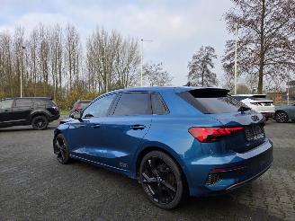 Audi A3 2.0 TDi 110KW / S-LINE / B&O / CAMERA / HEAD UPP picture 11