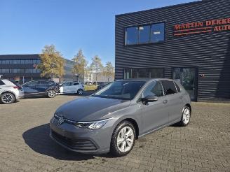 damaged passenger cars Volkswagen Golf 81KW STYLE / NAVI / CAMERA /STOEVERW / 7800 KM 2024/7