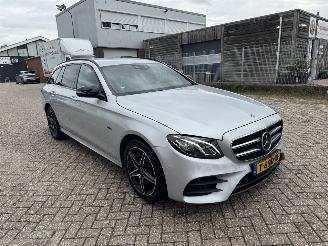 uszkodzony samochody osobowe Mercedes E-klasse 300 de AMG Line/automaat/camera/clima 2019/12
