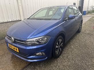 Vaurioauto  passenger cars Volkswagen Polo 1.6 TDI Highline/automaat/airco 2020/7