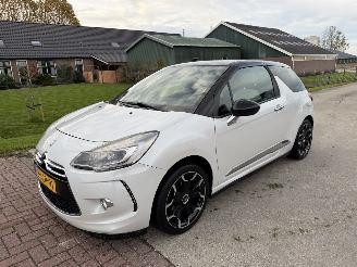 Auto incidentate Citroën DS3 1.6 VTI | AUTOMAAT | CAMERA | LEER | NAVI | CLIMA | NL-AUTO 2014/11