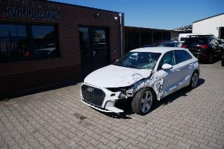 Vaurioauto  passenger cars Audi A3 35 TDI SPORTBACK S-LINE LEER LED 2023/10
