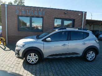Damaged car Dacia Sandero STEPWAY 2023/11