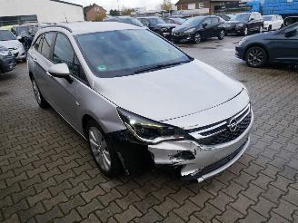 Opel Astra Sports Tourer Business Start/Stop picture 2