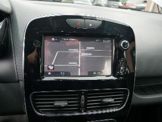 Renault Clio LED CLIMATE CONTROL picture 16