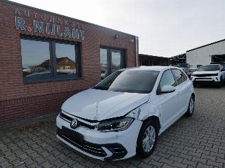 Schadeauto Volkswagen Polo STYLE IQ-DRIVE LED DSG 2023/2