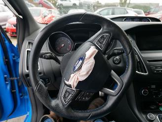 Ford Focus RS BLEU & BLACK ALCANTARA picture 13