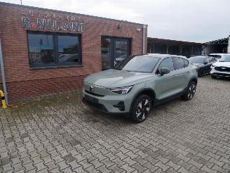 skadebil auto Volvo C-40 PANORAMADAK 2023/10