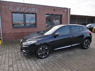 Vaurioauto  passenger cars Renault Mégane BOSE EDITION 2013/12