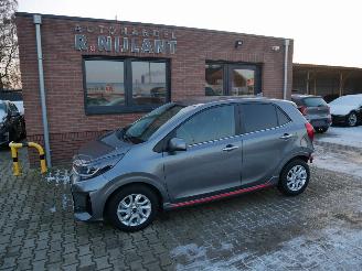 Schadeauto Kia Picanto GT-LINE LEER LED 2022/10