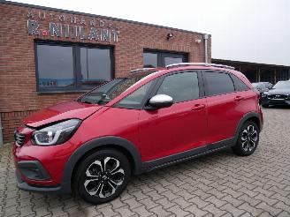 Vaurioauto  passenger cars Honda Jazz 1.5 i-MMD Hybrid Crosstar Executive 2022/11