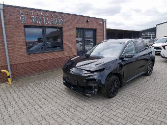 Damaged car MG MG5 EV 2025/9