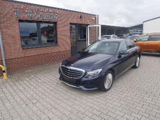 damaged passenger cars Mercedes C-klasse C 220 d EXCLUSIVE LED PANORAMADAK BURMESTER 2017/7