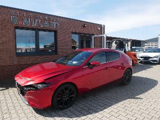 Auto incidentate Mazda 3 SKYACTIVE X 2020/6