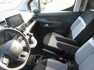 Citroën Berlingo 1.5BlueHdi 100 5-Zits  Airco  Navi  CruiseControl  2xSchuifdeur 20.200KM!! picture 14