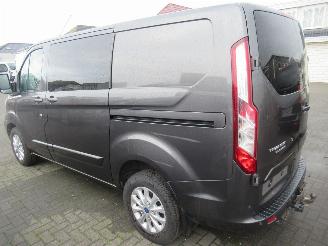 Avarii autoturisme Ford Transit Custom 2.0D DubbelCab 5-Zits  Airco Camera StoelVerwarming...... 2021/4