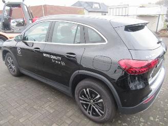 Mercedes GLA GLA 180 Aut.MildHybrid HalfLeer Navi Camera StoelVerwarming Led....... picture 9