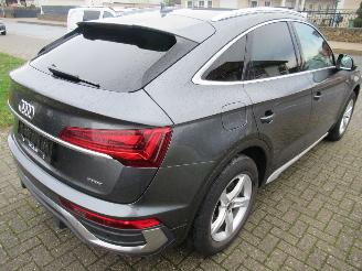Audi Q5 SportBack 40TDI Quattro S-Tronic Aut.Mild-Hybrid  Leer Navi Camera LuchtVering Trekhaak Klapbaar E.Stoelen StoelVerwarming. picture 3