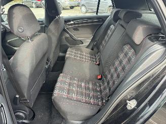 Volkswagen Golf 2.0 TSI GTI 5 drs picture 11