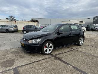 uszkodzony samochody osobowe Volkswagen Golf 2.0 TSI GTI 5 drs 2013/6