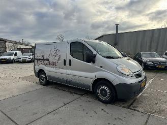 Opel Vivaro 2.0 CDTI picture 2