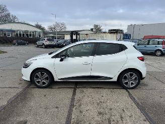 Renault Clio 0.9 Tce  Night&Day picture 17