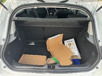 Renault Clio 0.9 Tce  Night&Day picture 12