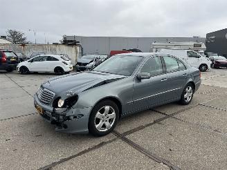 škoda osobní automobily Mercedes E-klasse 240 Elegance 2005/3