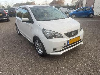 krockskadad bil auto Seat Mii 1.0 automaat 2013/1