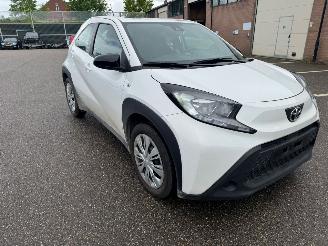 skadebil auto Toyota Aygo X Play 2025/11