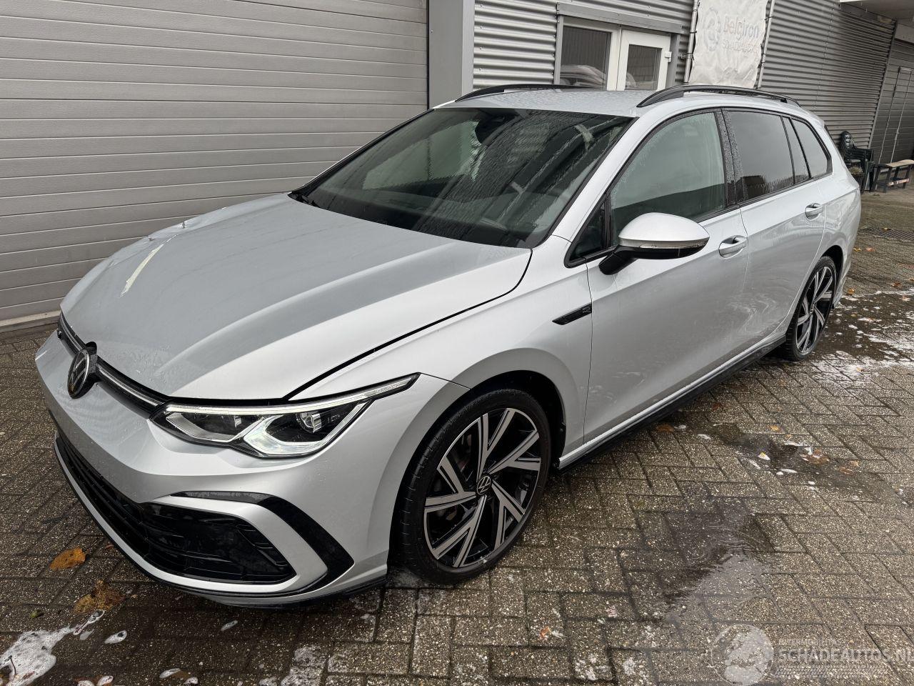 Volkswagen Golf 1.5 TSIe R-line