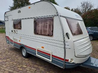 skadebil caravan Home Car  43 TMF Frans bed 2006/2